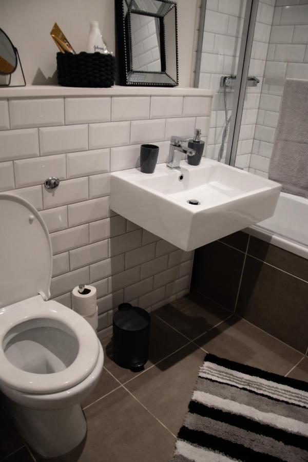 هدرزفيلد Bv Apt 2 Bedroom At Holmfirth Perfect Views المظهر الخارجي الصورة